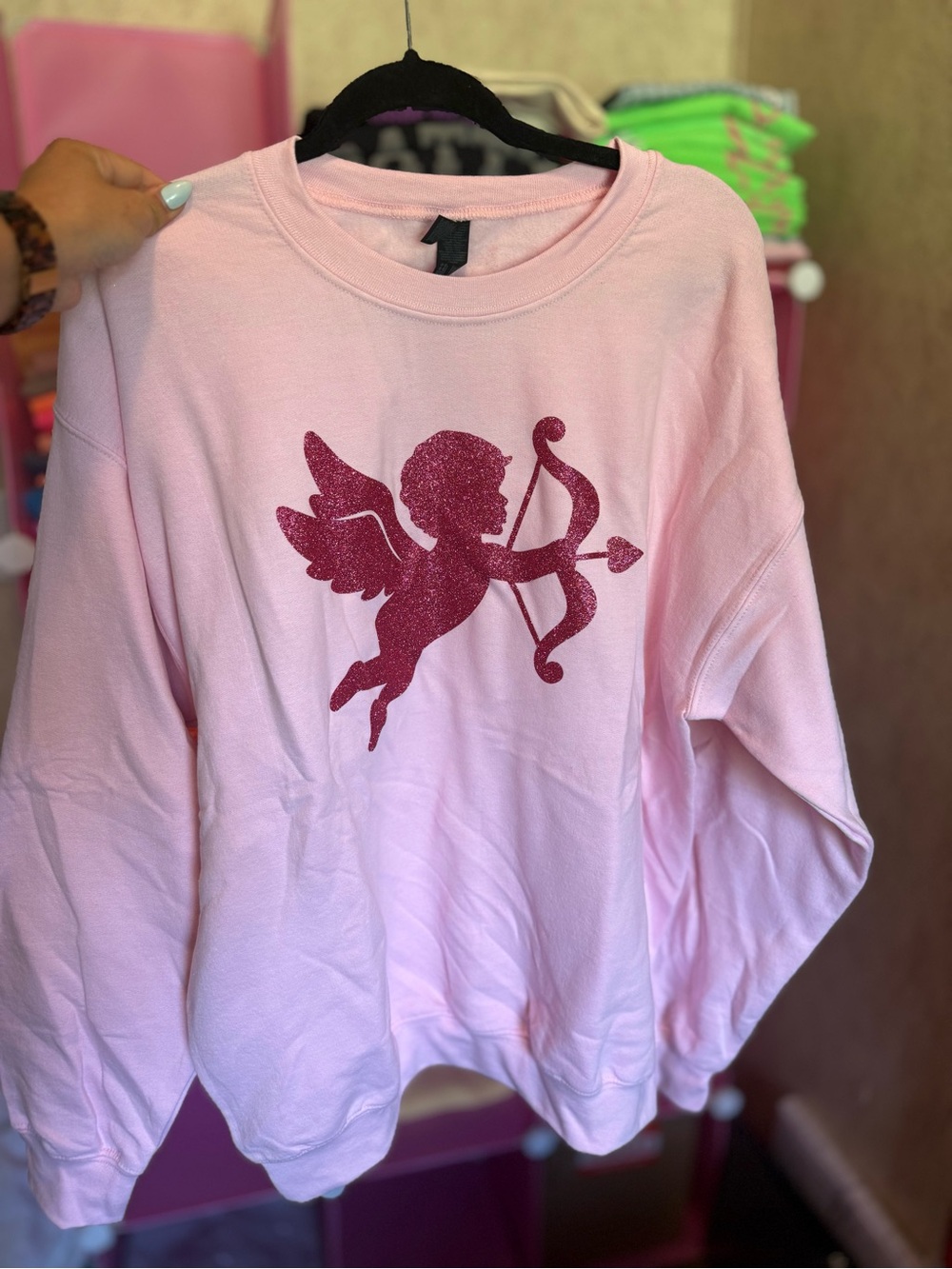 Gildan Light Pink Sweatshirt with Glitter Cupid Graphic